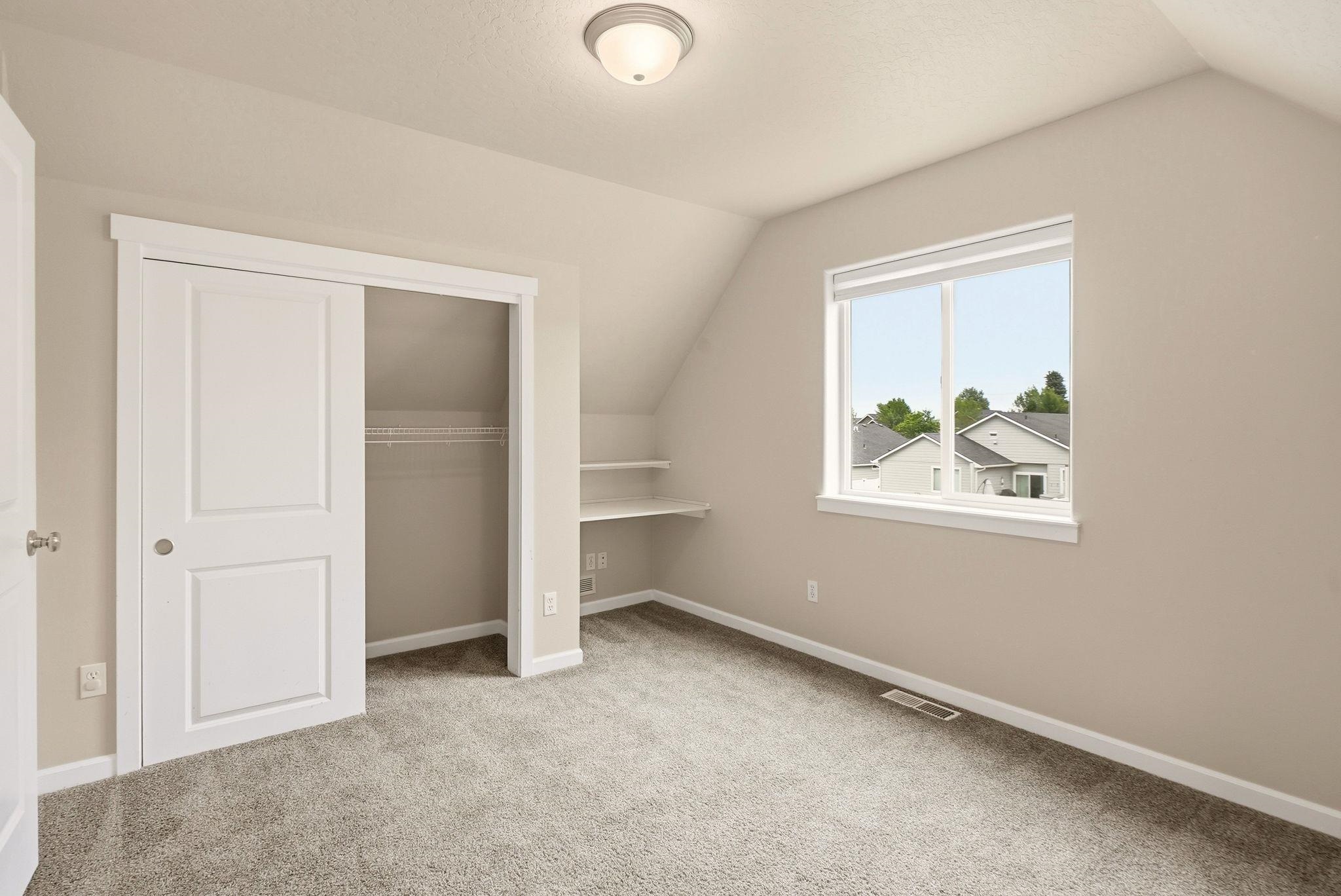 1780 N Holl Blvd thumbnail 21