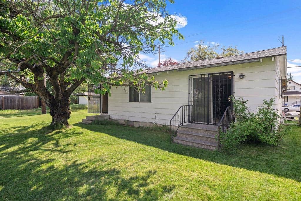 2920 N Regal St thumbnail 7