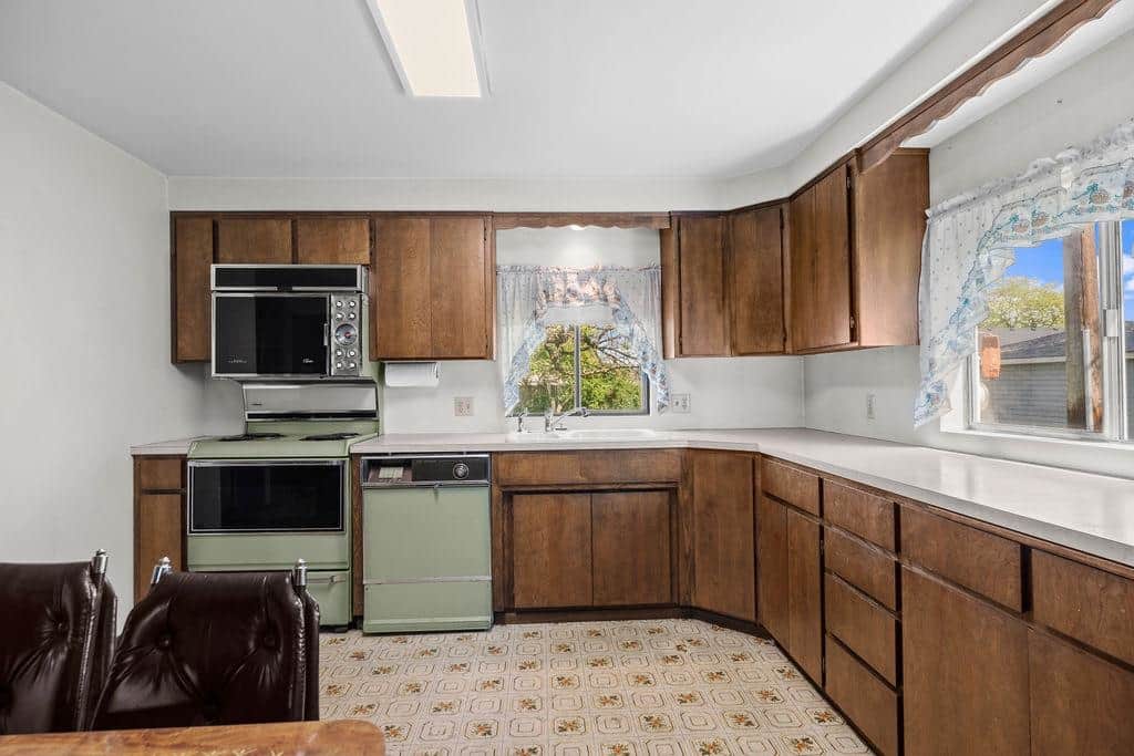 2920 N Regal St thumbnail 18