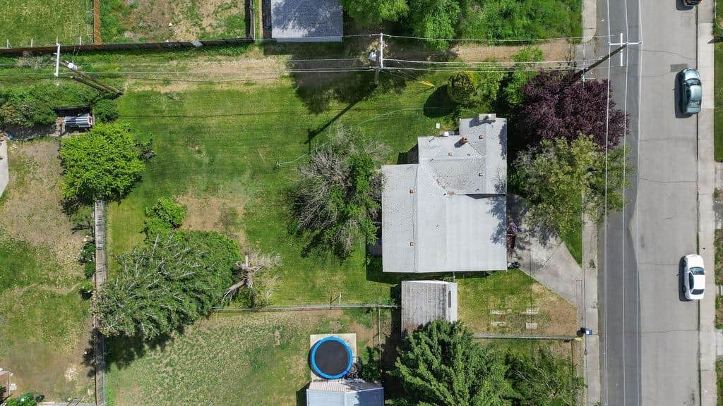 2920 N Regal St thumbnail 27