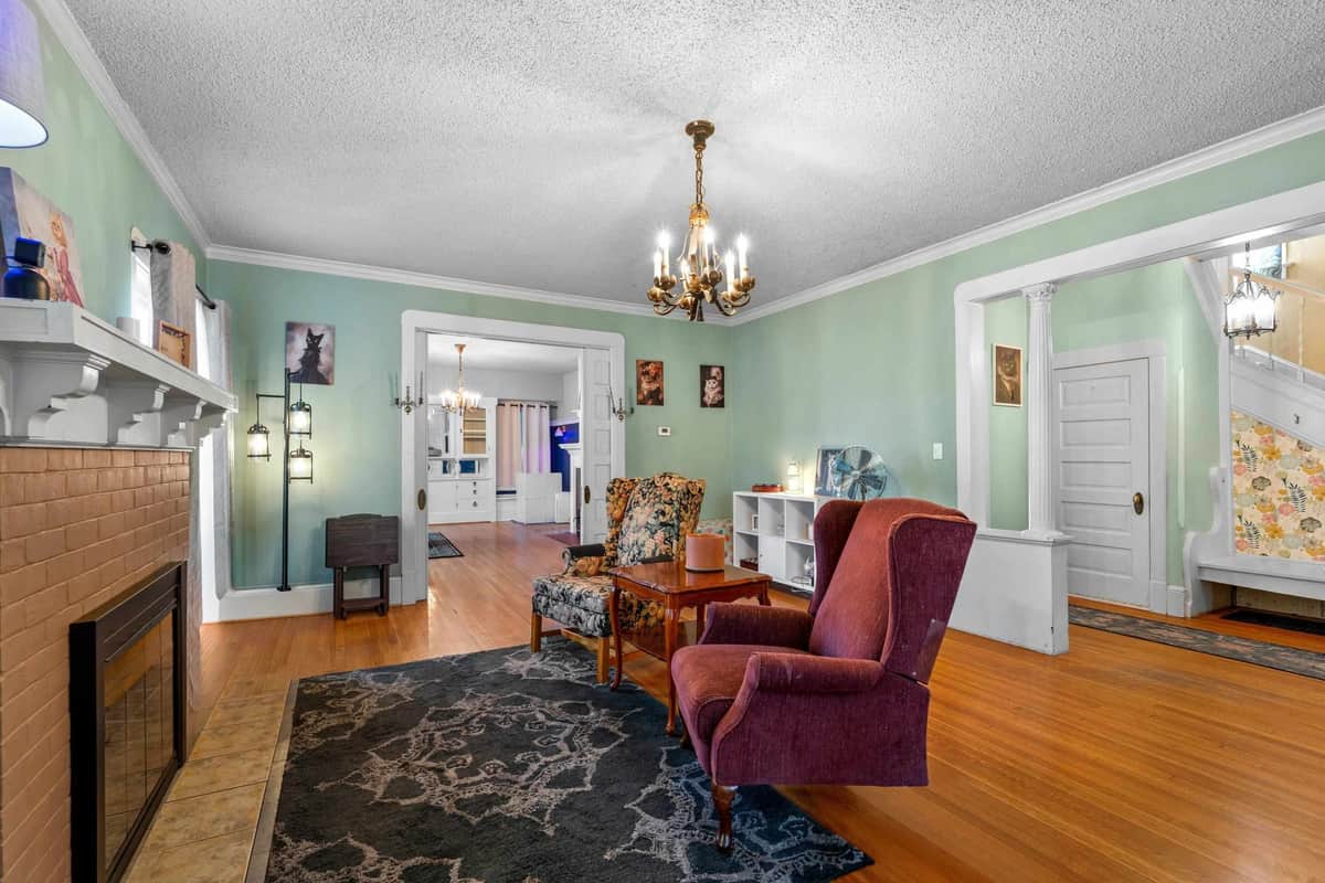 1628 W 8th Ave thumbnail 12