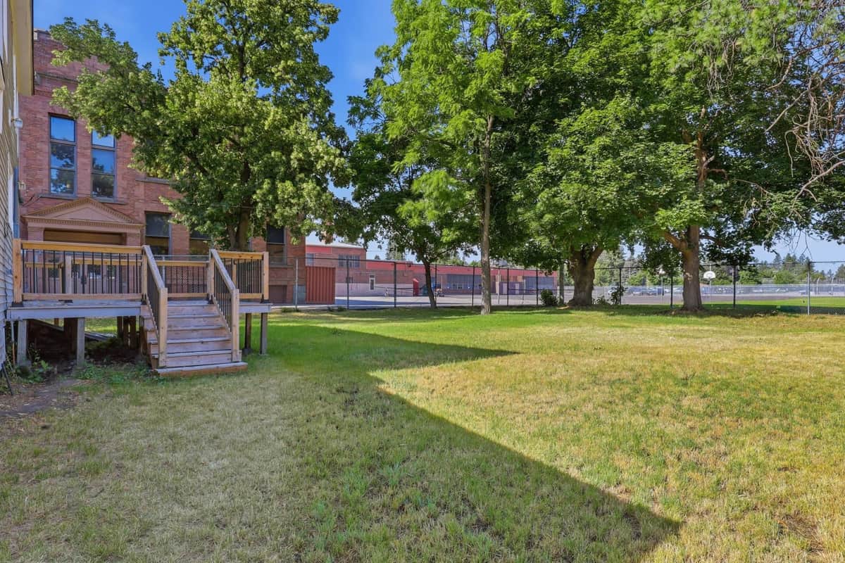 3534 S Grand Blvd thumbnail 30