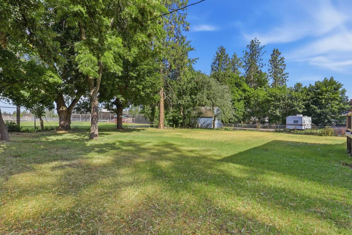 3534 S Grand Blvd thumbnail 33