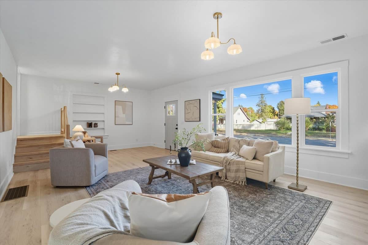3534 S Grand Blvd thumbnail 10