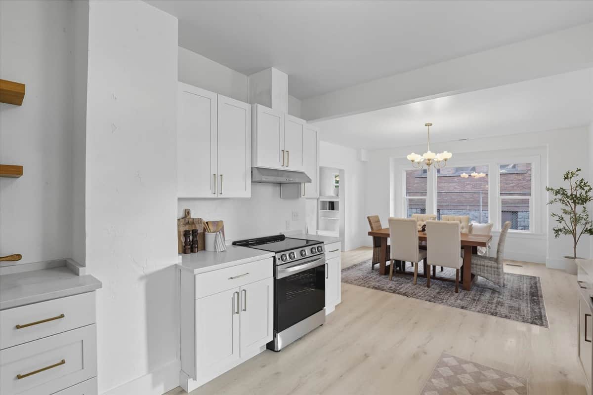3534 S Grand Blvd thumbnail 15