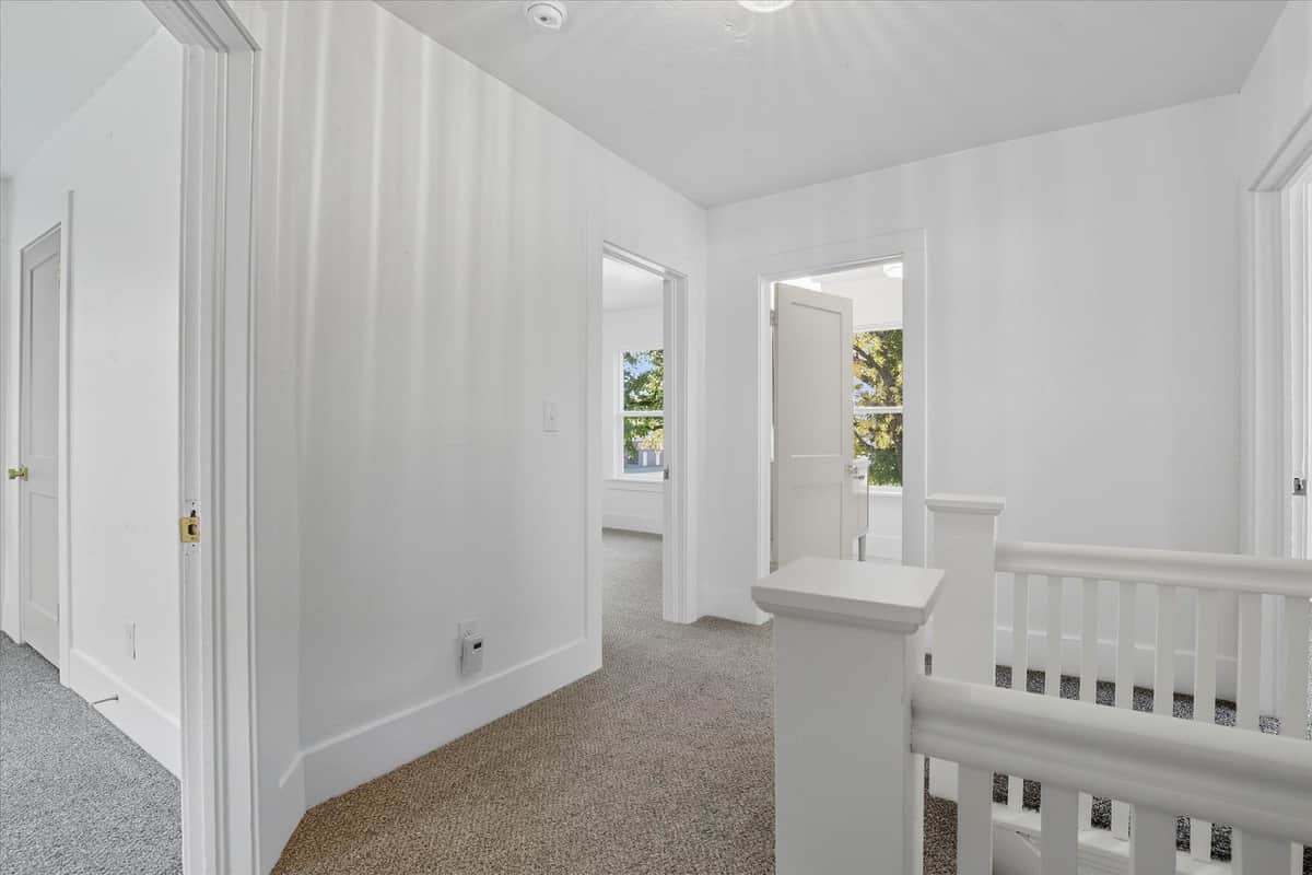 3534 S Grand Blvd thumbnail 16