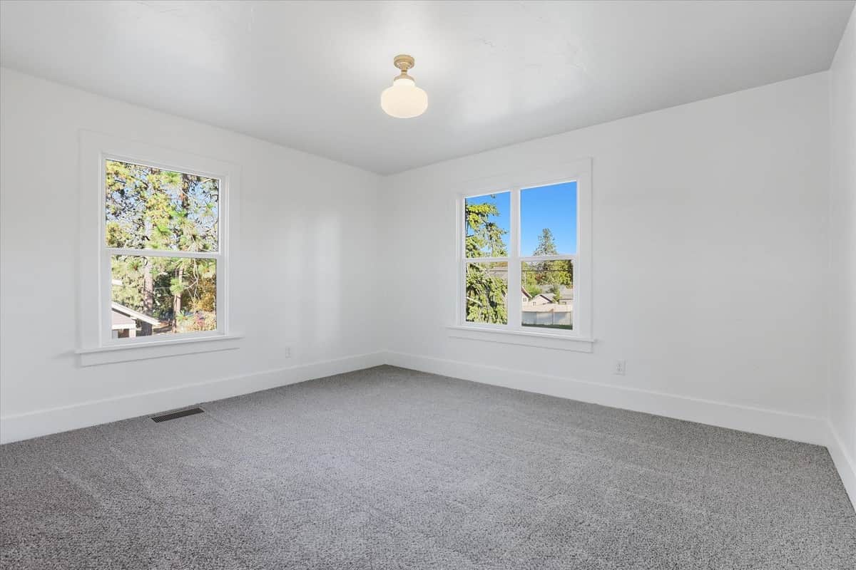 3534 S Grand Blvd thumbnail 17