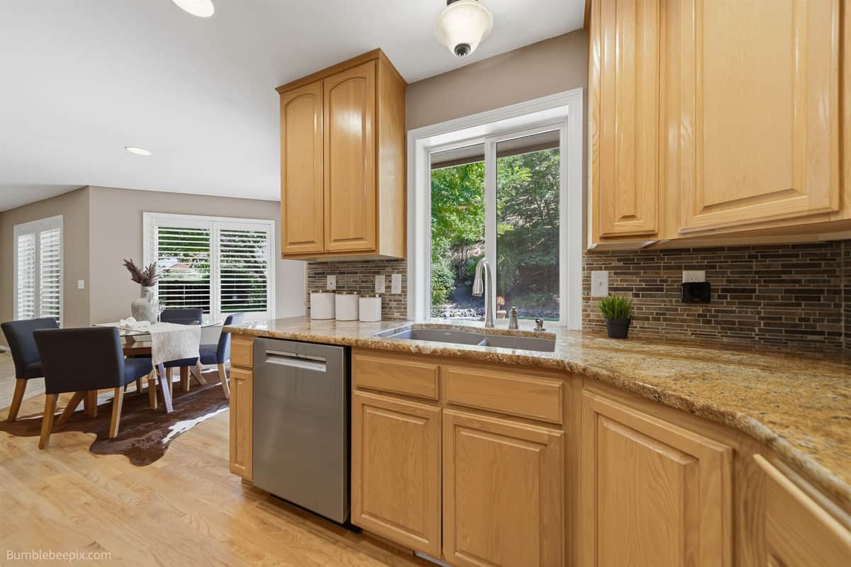 1411 E BLACKWOOD Ln thumbnail 12