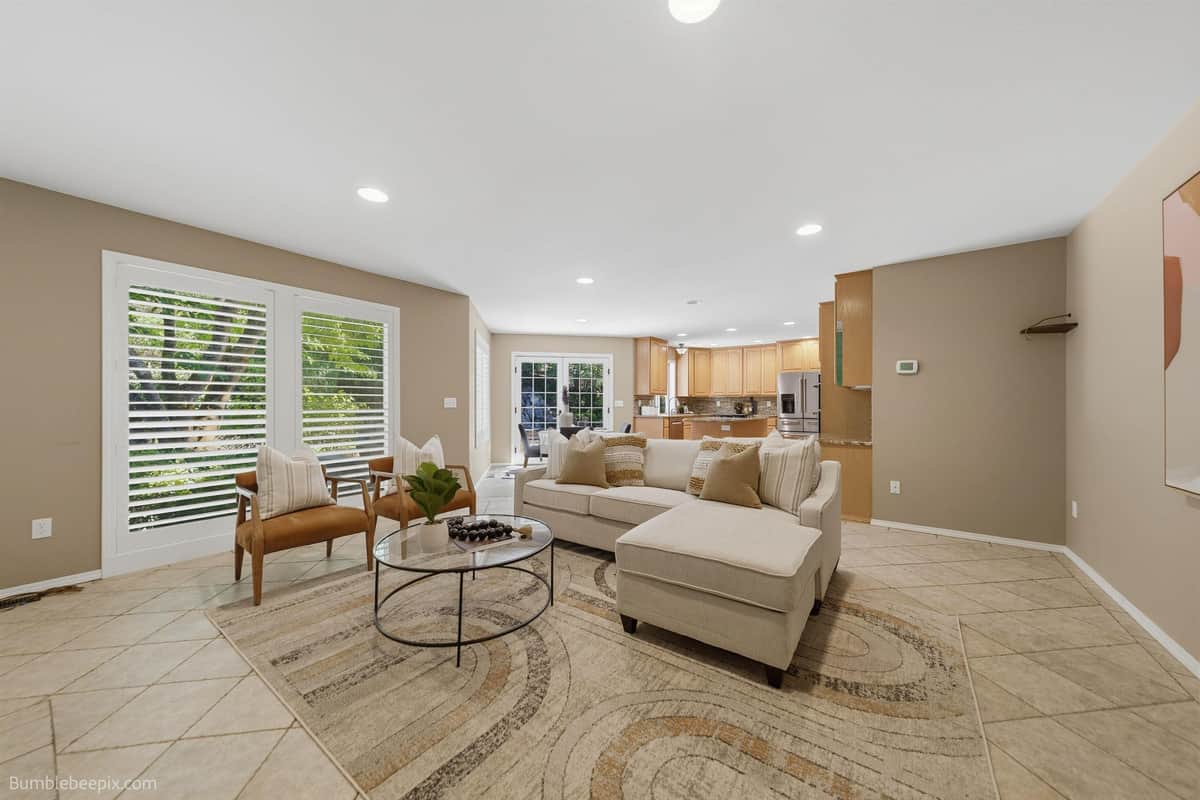 1411 E BLACKWOOD Ln thumbnail 15