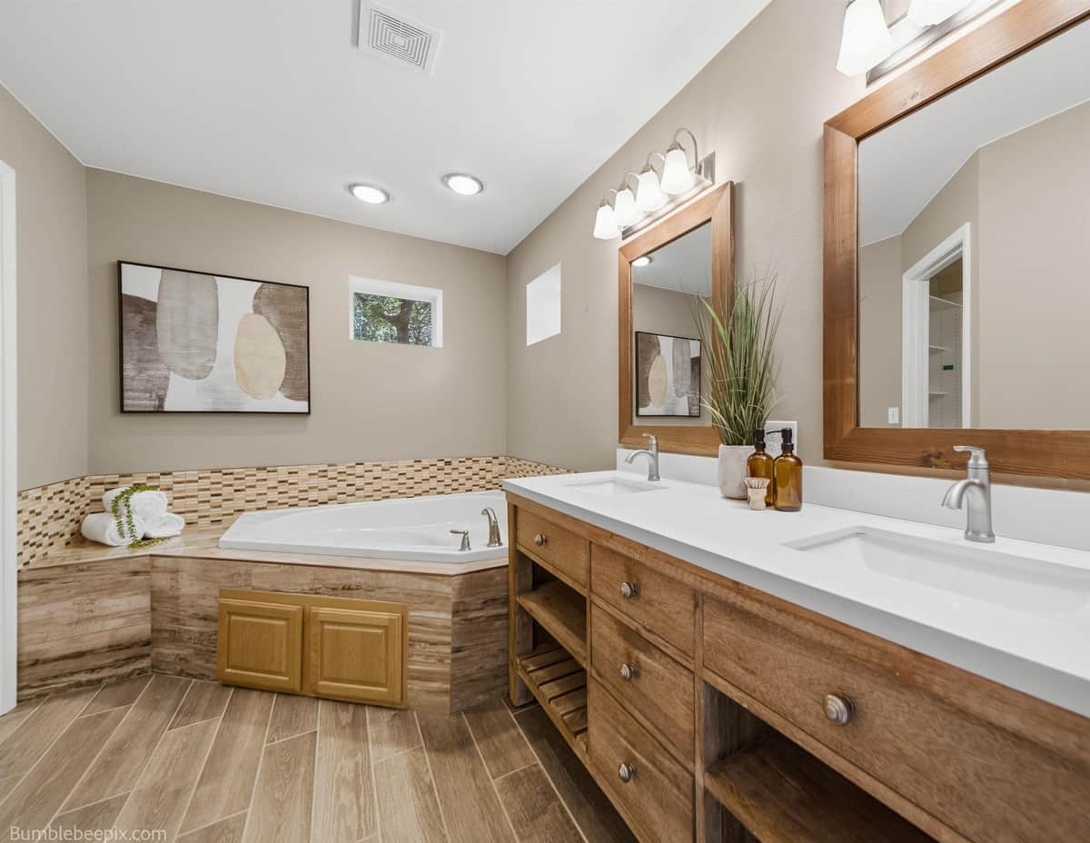 1411 E BLACKWOOD Ln thumbnail 19