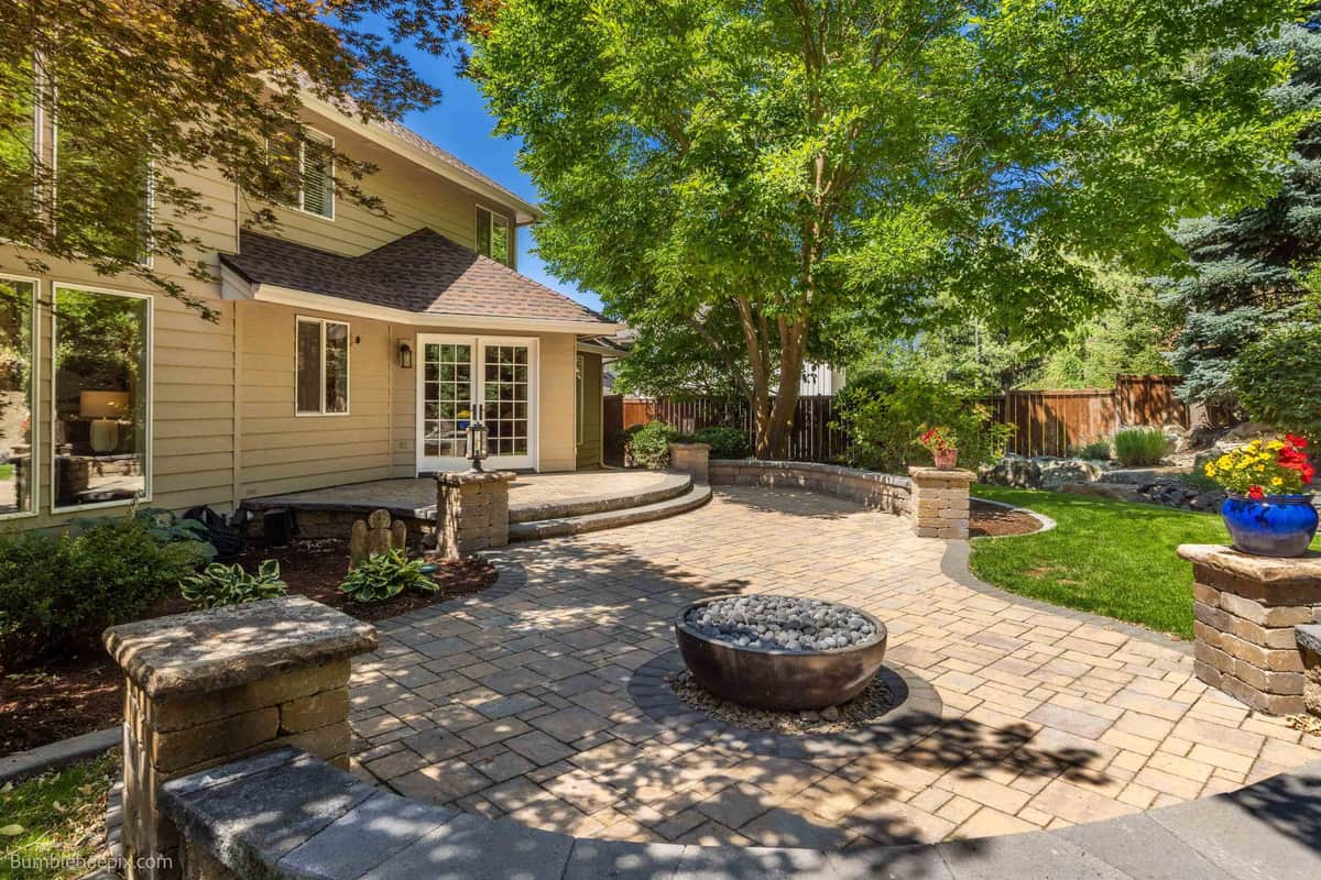 1411 E BLACKWOOD Ln thumbnail 32