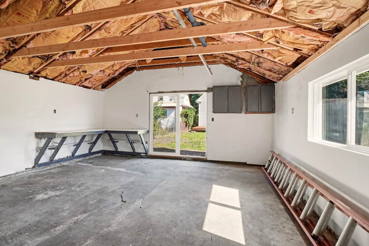 2211 W Gardner Ave thumbnail 27