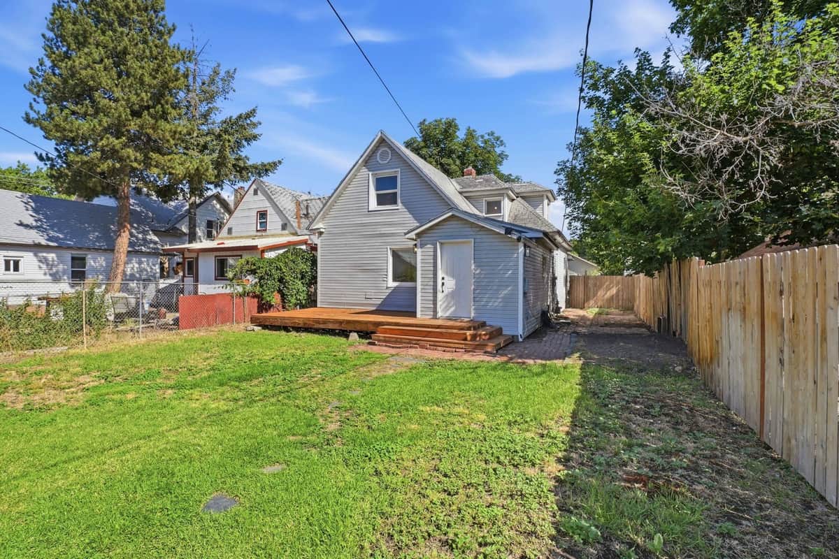 2211 W Gardner Ave thumbnail 30