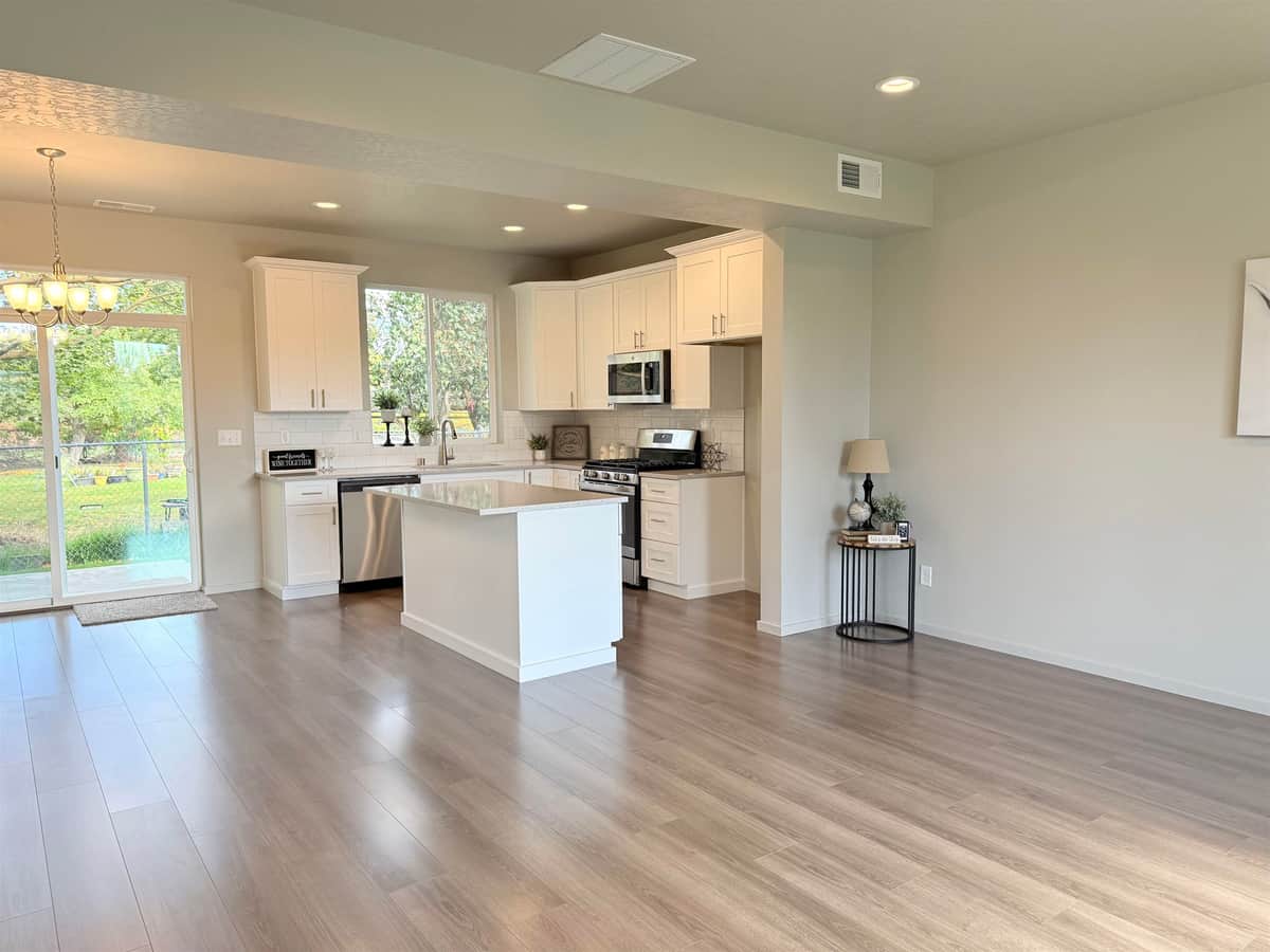 9507 E Michielli Ln thumbnail 4