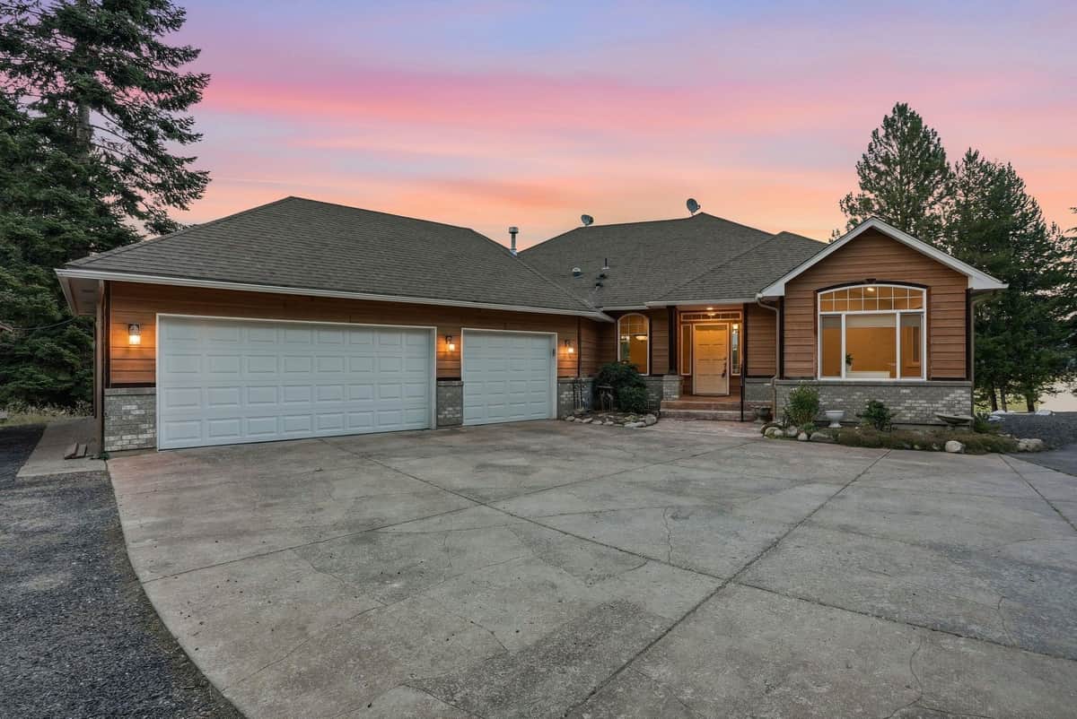 23815 E Winter Pine Ln thumbnail 2
