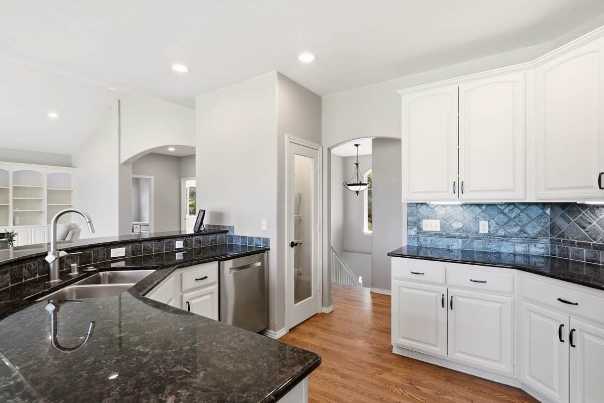 23815 E Winter Pine Ln thumbnail 10