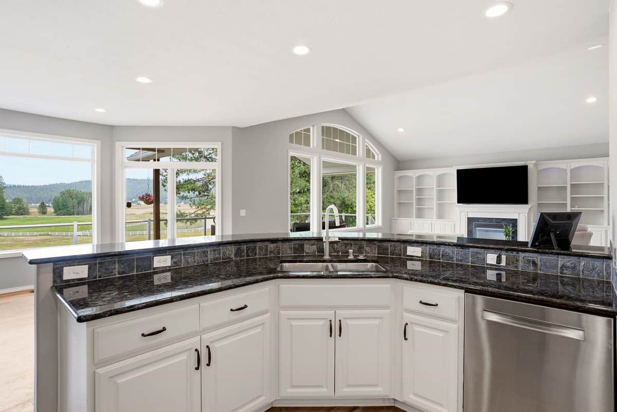 23815 E Winter Pine Ln thumbnail 11