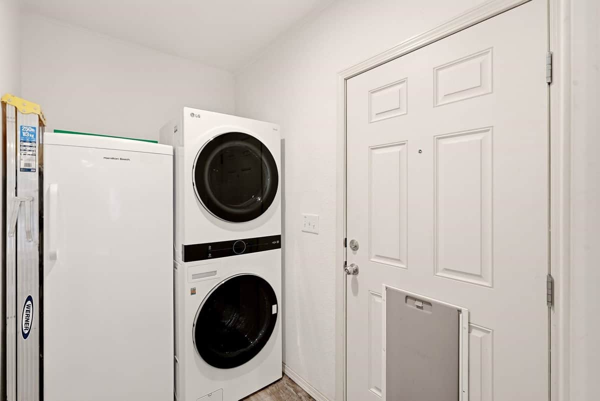 11914 E Laurel Rd thumbnail 6