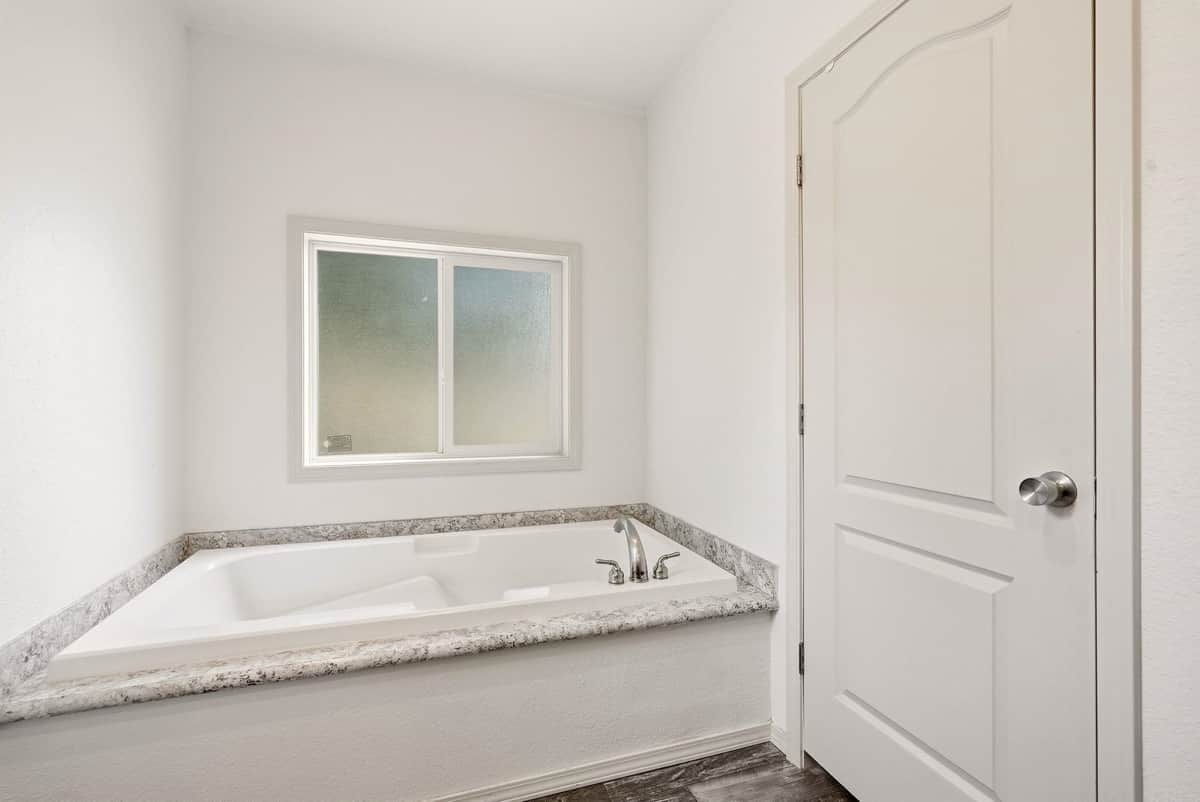 11914 E Laurel Rd thumbnail 14