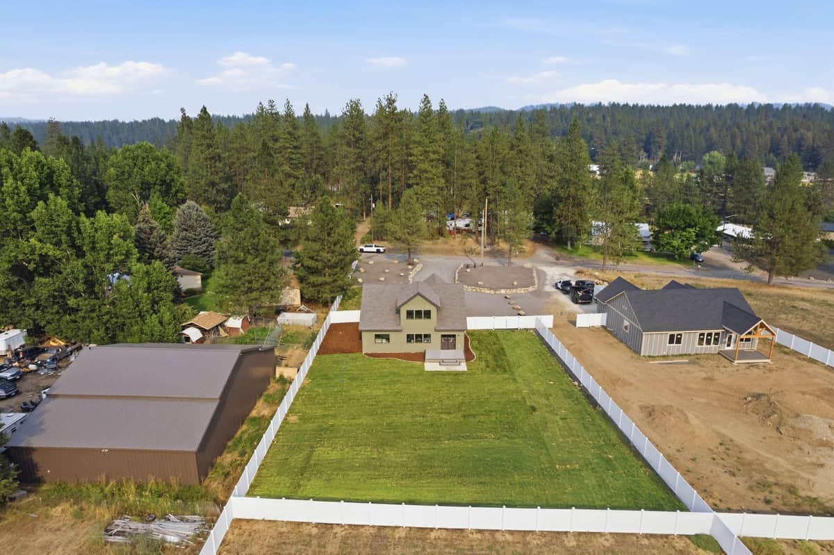 25819 N Chattaroy Cir thumbnail 31