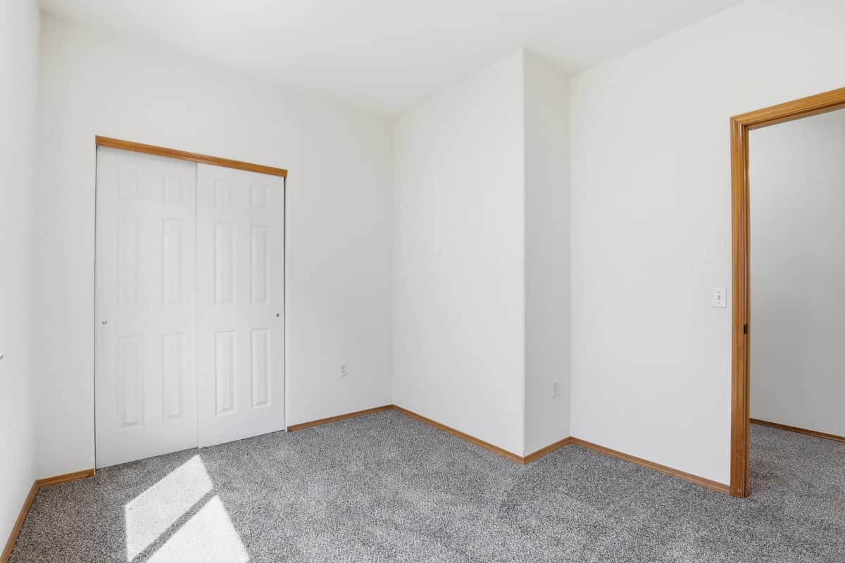 17608 E 2nd Ln thumbnail 17