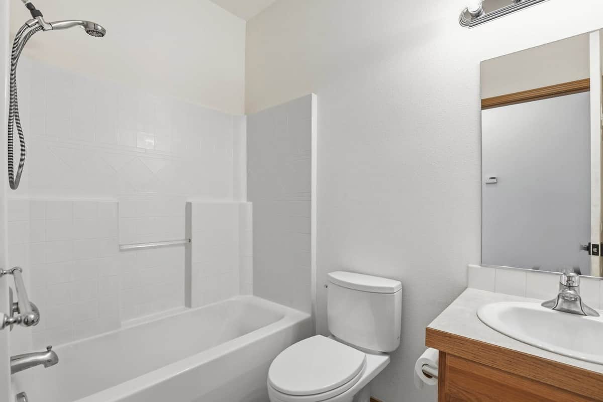 17608 E 2nd Ln thumbnail 19
