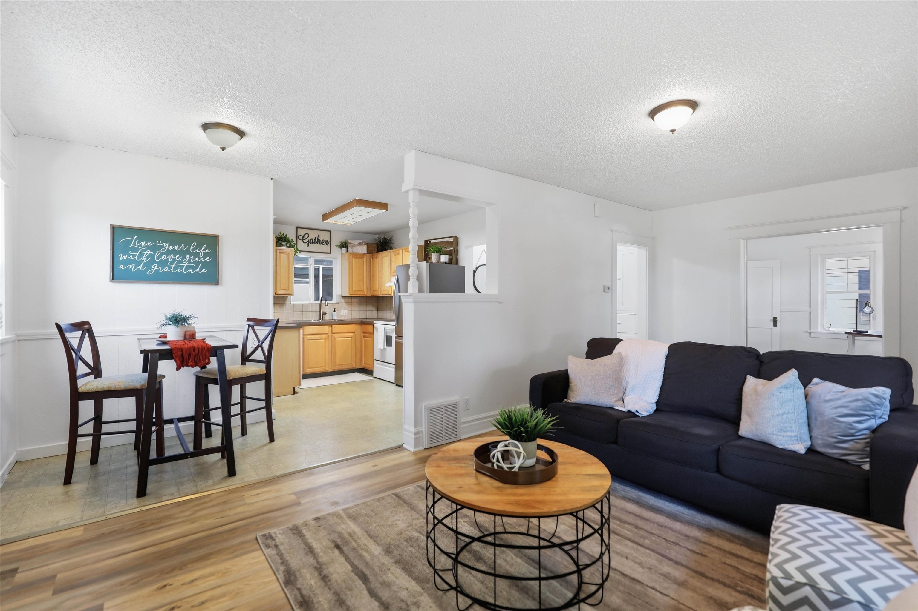 1208 W Gordon Ave thumbnail 2