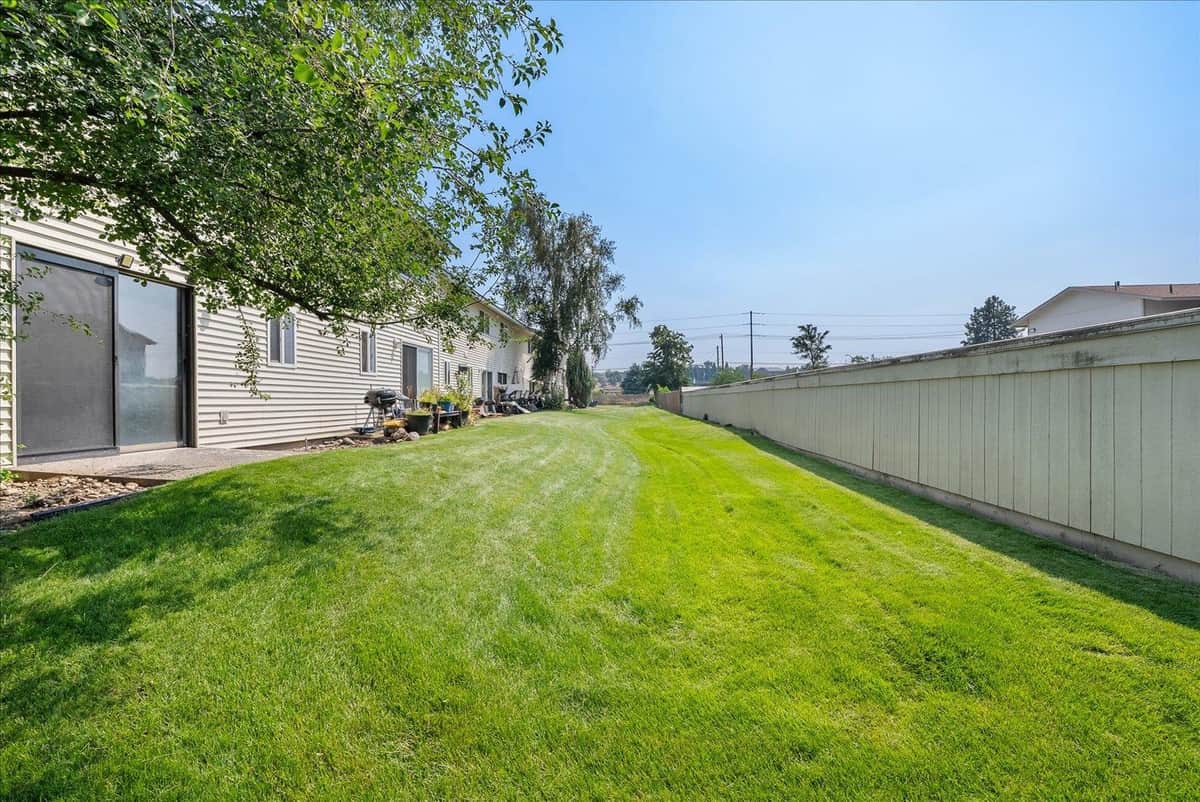 2107 N Houk Rd thumbnail 22