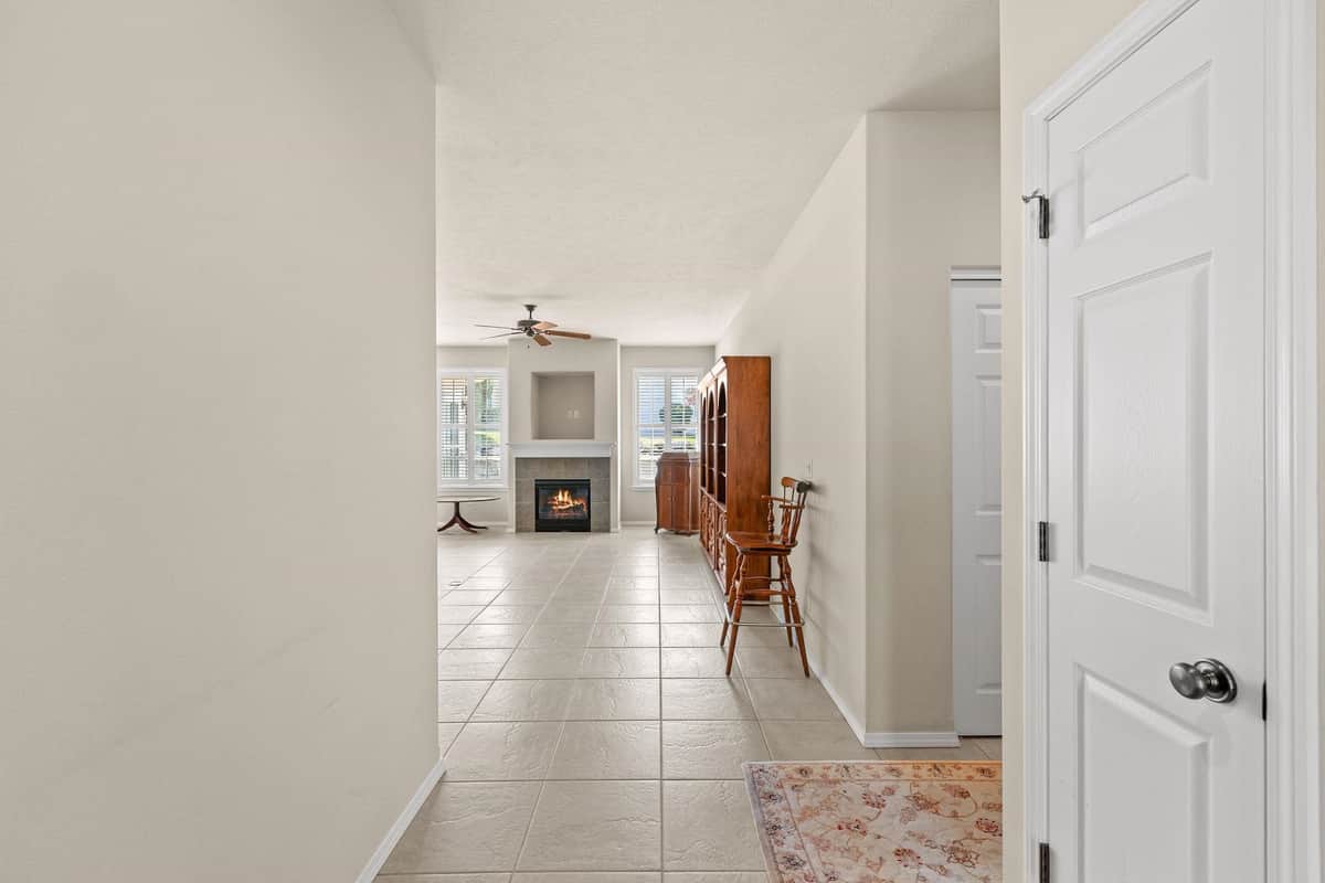4422 E North Glenngrae Ln thumbnail 6