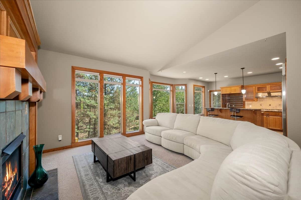 401 W Trailridge Ct thumbnail 5