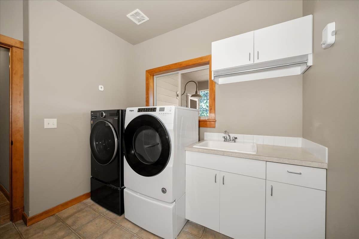 401 W Trailridge Ct thumbnail 29