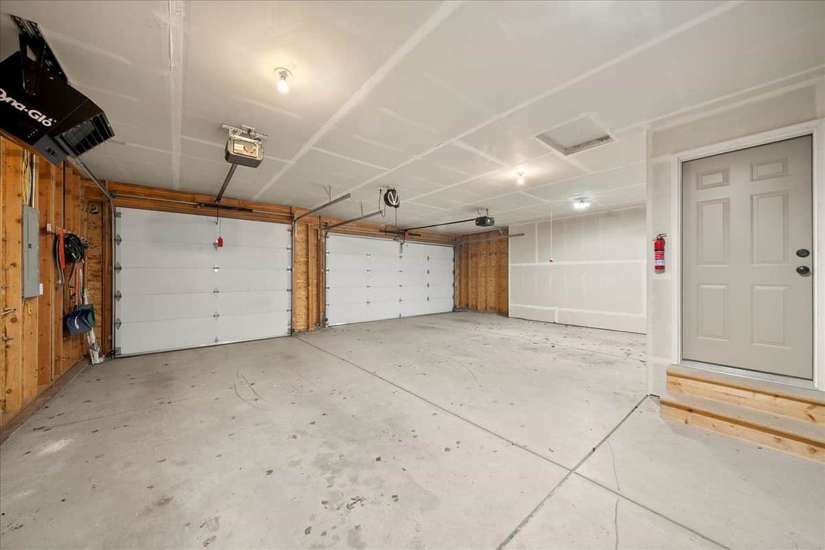 401 W Trailridge Ct thumbnail 32