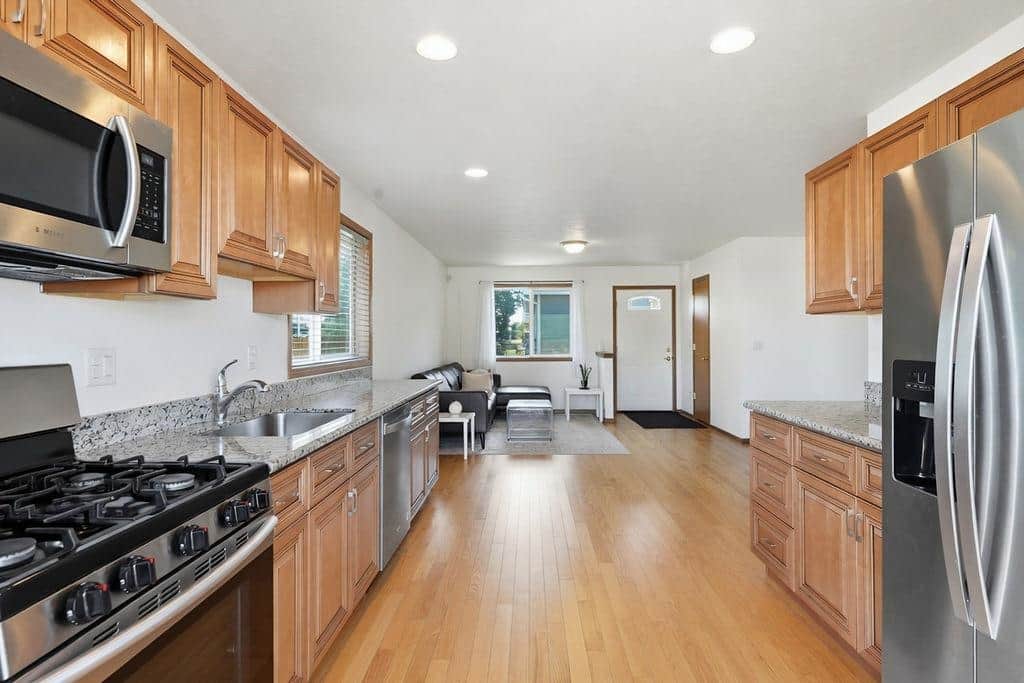 7125 N Crestline St thumbnail 8