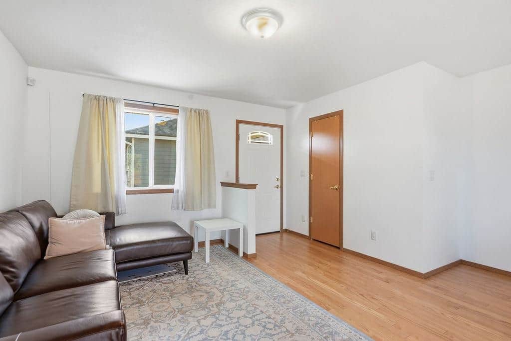 7125 N Crestline St thumbnail 11