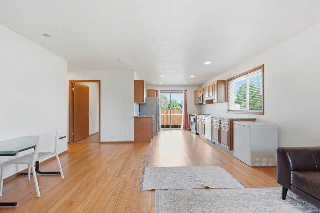 7125 N Crestline St thumbnail 17