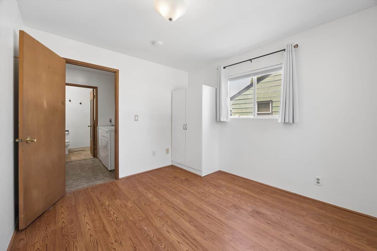 534 E Wabash Ave thumbnail 17