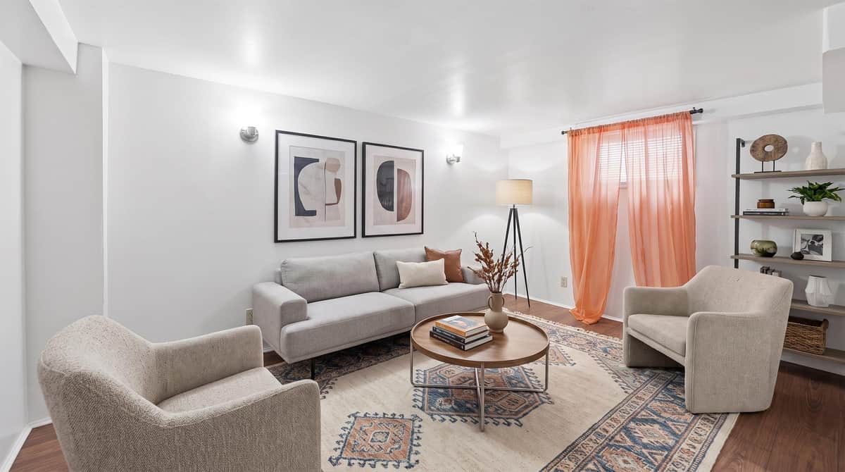 534 E Wabash Ave thumbnail 19