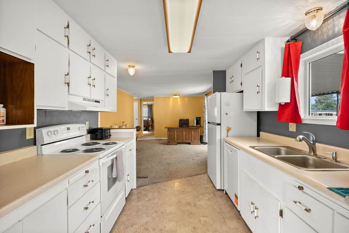 3408 E Hastings Ave thumbnail 9