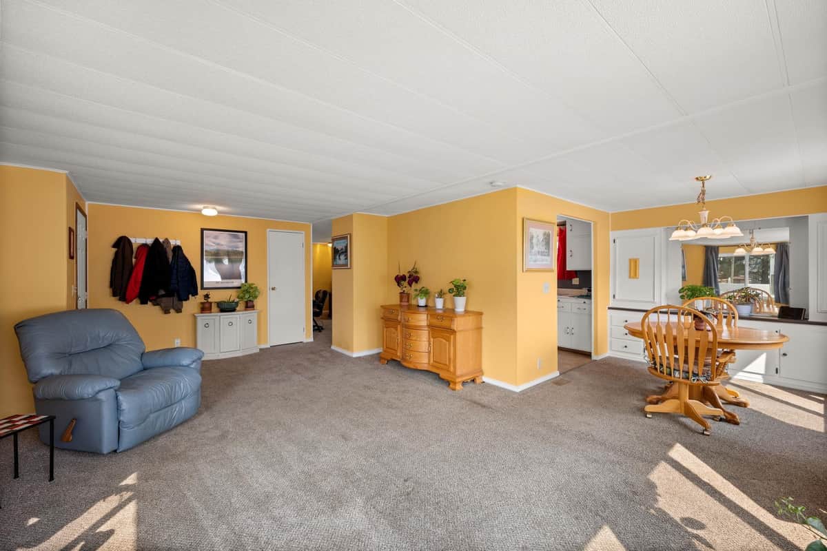 3408 E Hastings Ave thumbnail 14