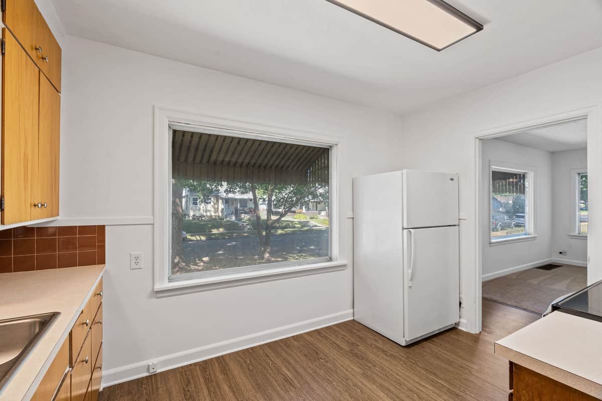 5504 N Post St thumbnail 8
