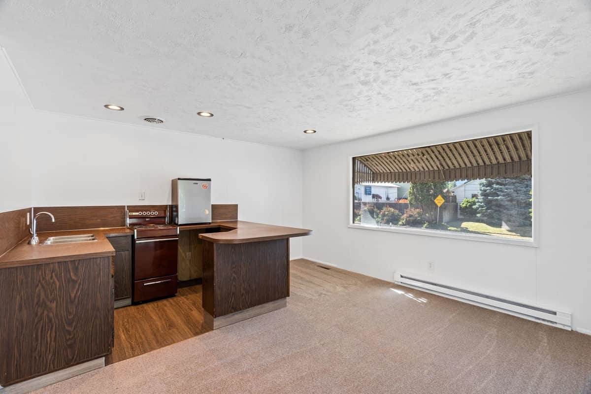 5504 N Post St thumbnail 12