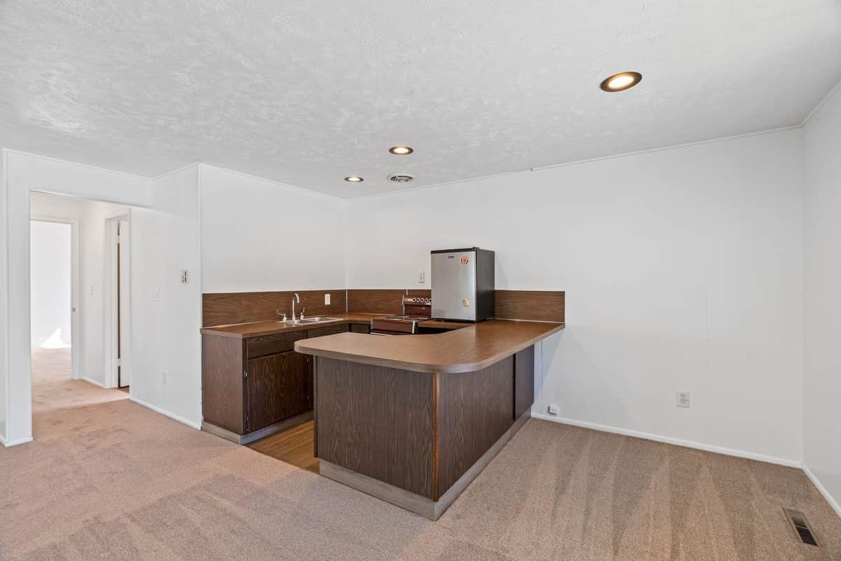 5504 N Post St thumbnail 13