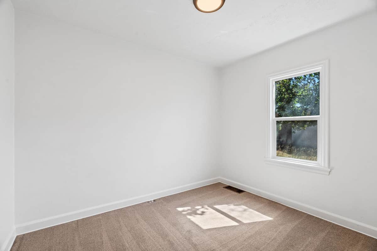 5504 N Post St thumbnail 20