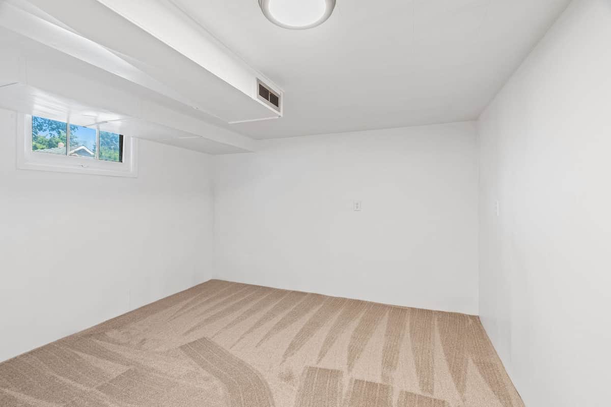 5504 N Post St thumbnail 24