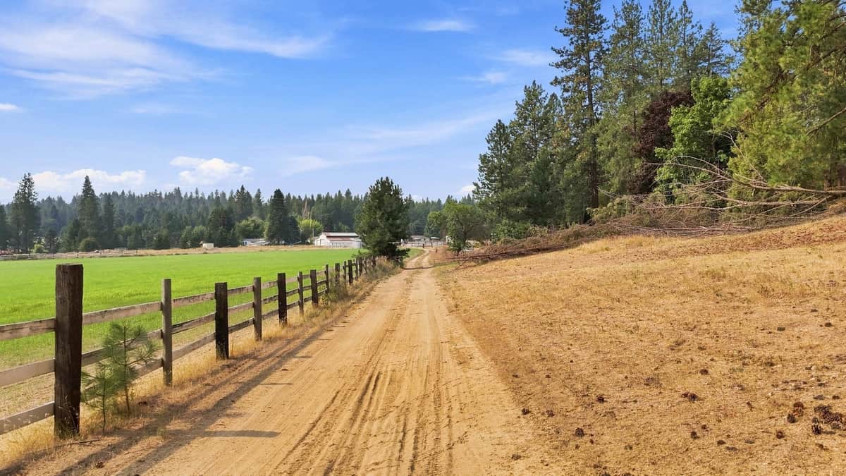 5082 S Swenson Rd thumbnail 41