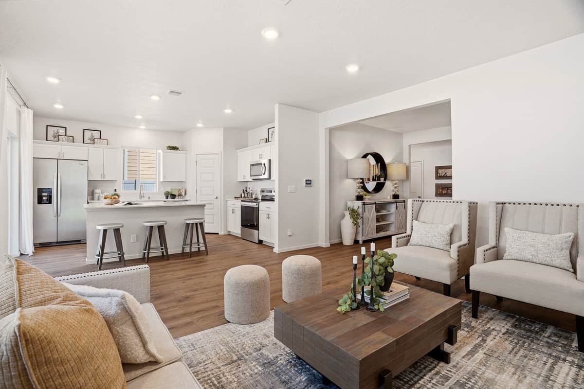 5837 S Bernard St thumbnail 3