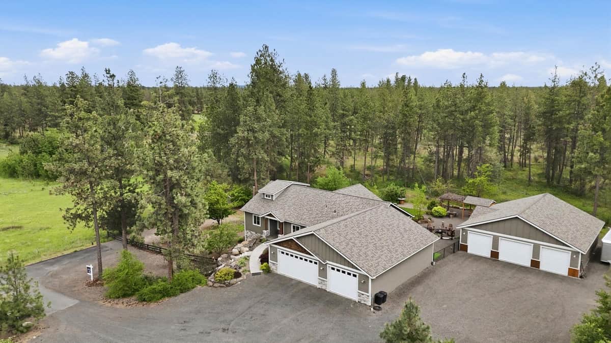5515 S Russell Ln thumbnail 4