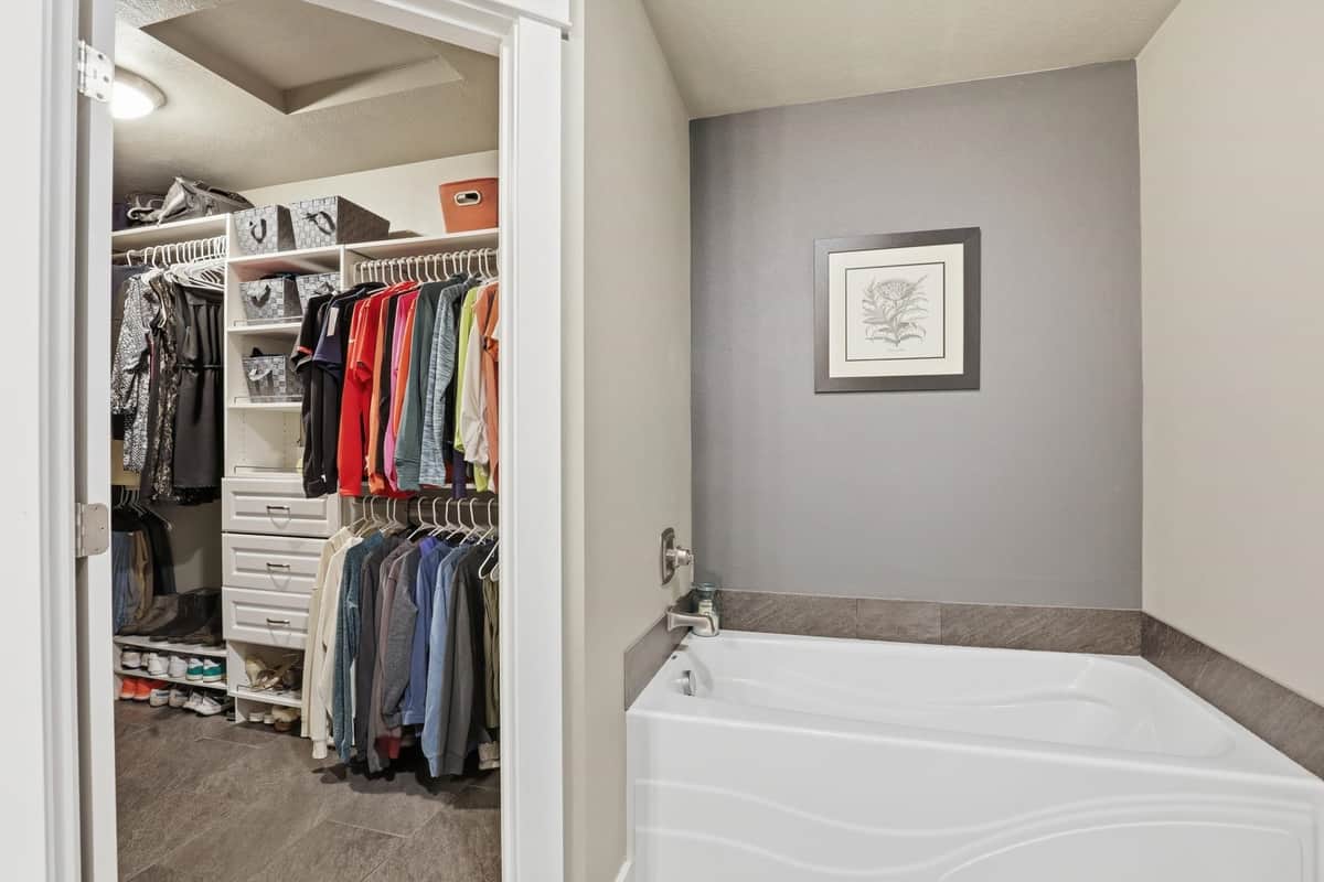 5515 S Russell Ln thumbnail 20