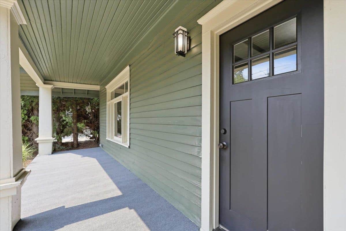 953 E 9th Ave thumbnail 4
