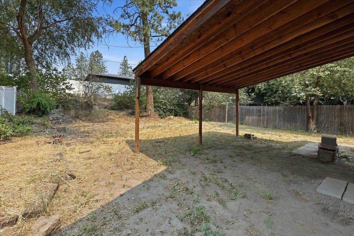 953 E 9th Ave thumbnail 41